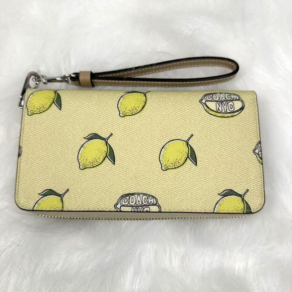 Coach Long Zip Around Wallet In Canvas With Lemon Print CAO91 NWT - Picture 2 of 5